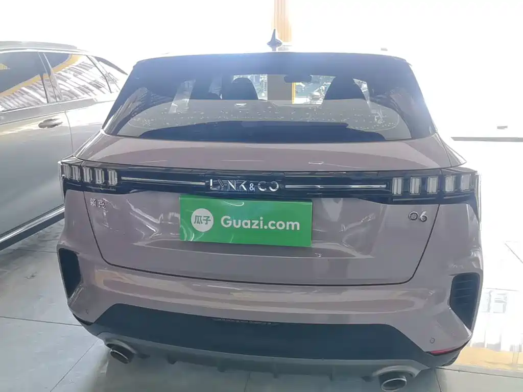 Lynk & Co 06 — миниатюра 6