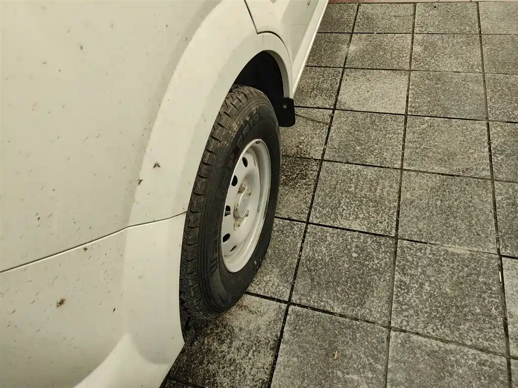 Dongfeng EM27 — миниатюра 23