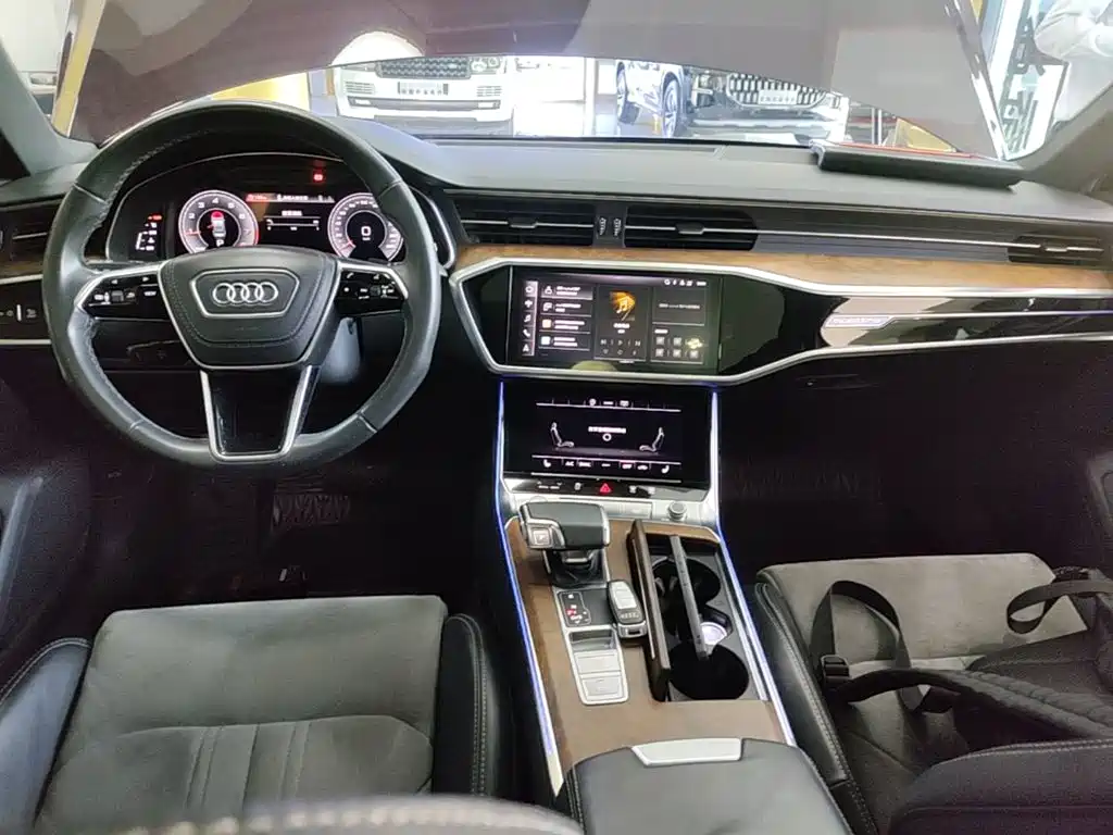 Audi A6L — миниатюра 10