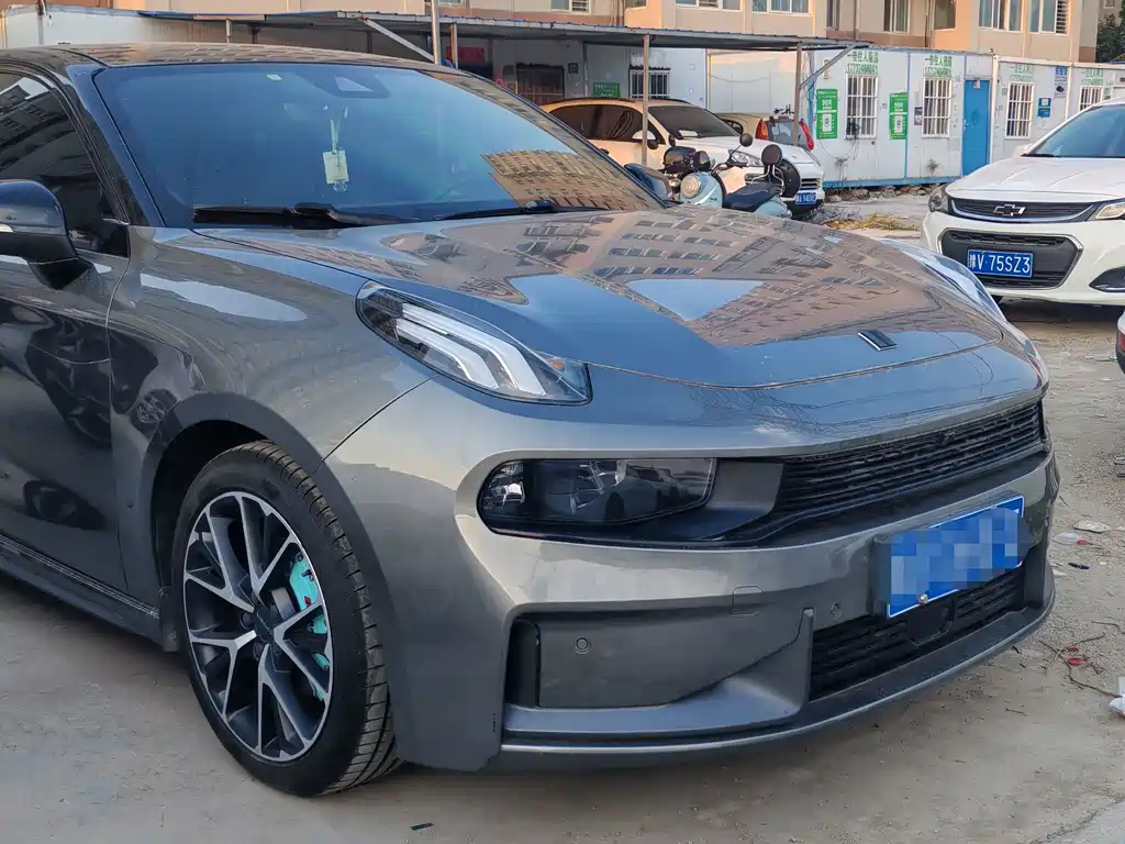 Lynk & Co 03 — миниатюра 3