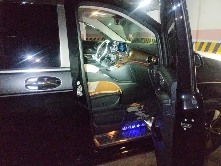 Mercedes-Benz V-Class — миниатюра 8