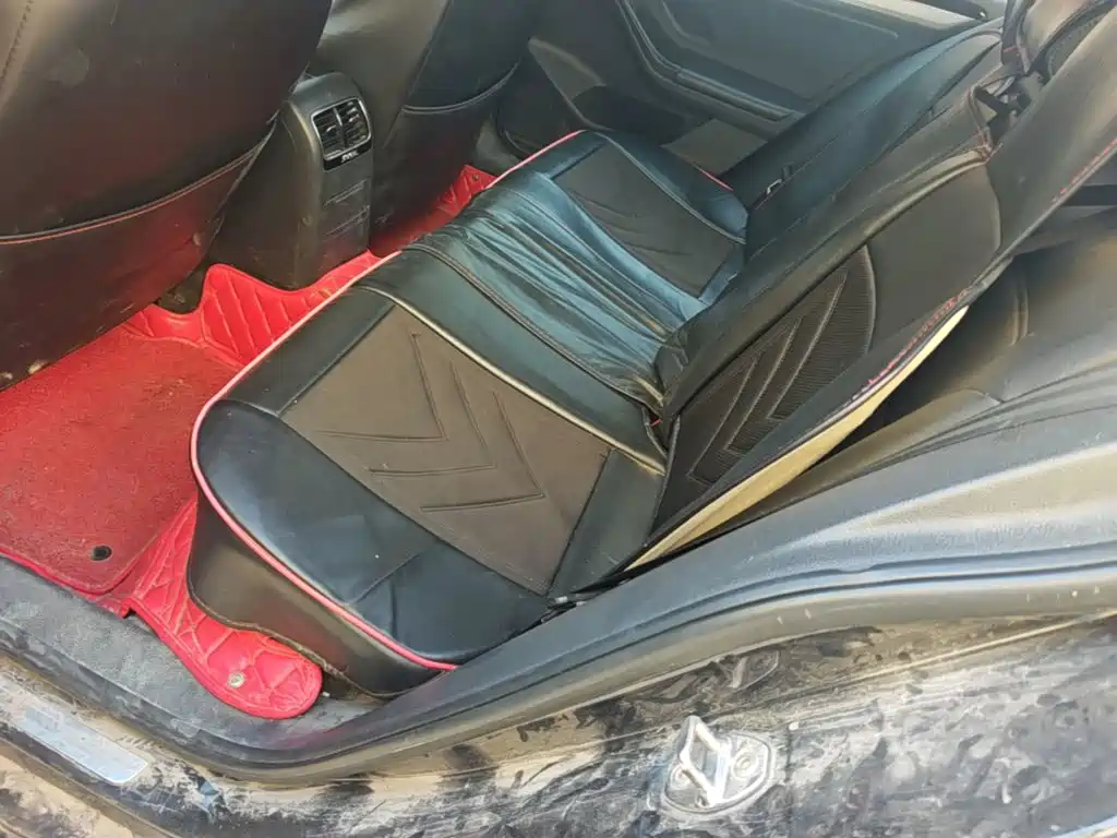 Volkswagen Sagitar — миниатюра 17