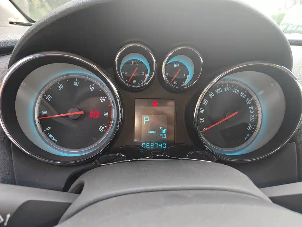 Buick Excelle — миниатюра 7