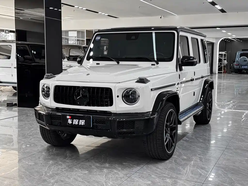 Mercedes-Benz G-Class 2024