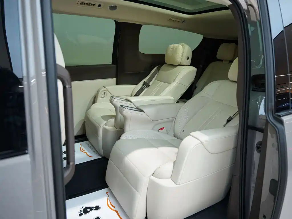 Li Auto Li MEGA — миниатюра 13