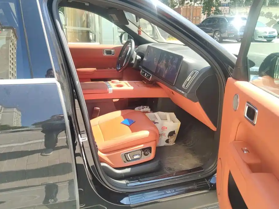 Li Auto Li L8 — миниатюра 8