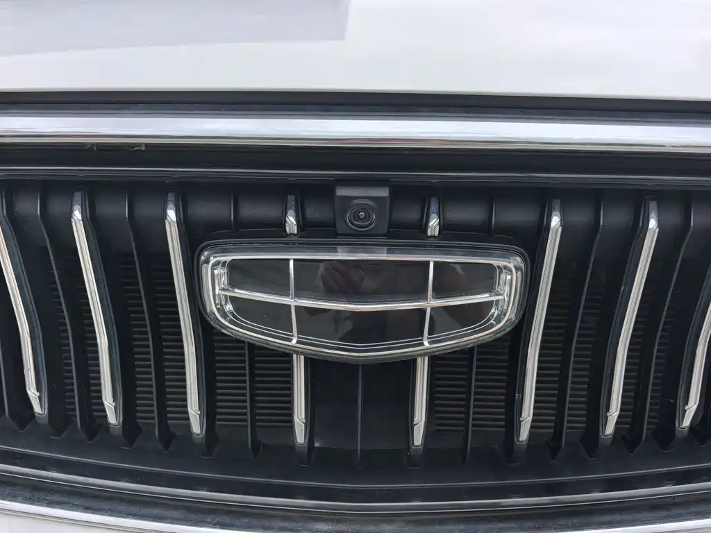 Geely Emgrand 2023 4 Champion 1.5L CVT Flagship