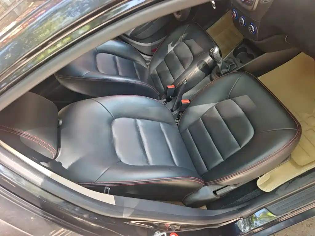 Geely King Kong — миниатюра 25