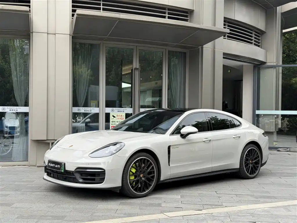 Porsche Panamera Hybrid