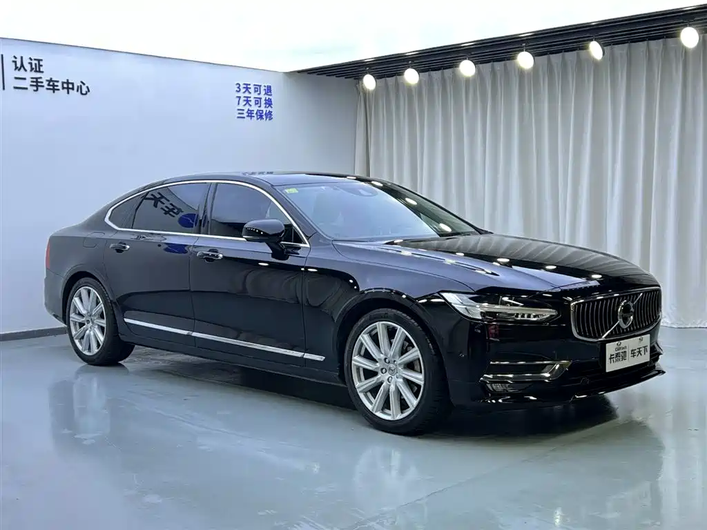 Volvo S90 2018 T5