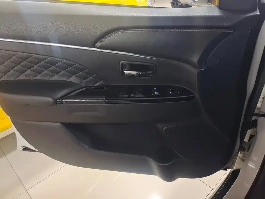 Mitsubishi ASX — миниатюра 7