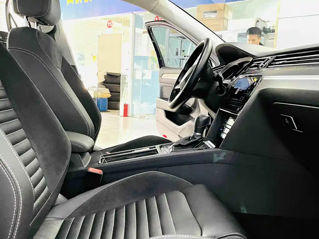 Volkswagen Magotan — миниатюра 5