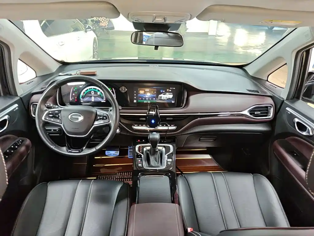 GAC Motor Trumpchi M6 — миниатюра 10