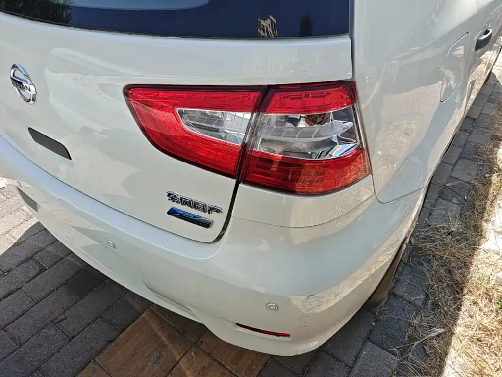 Nissan Livina — миниатюра 8