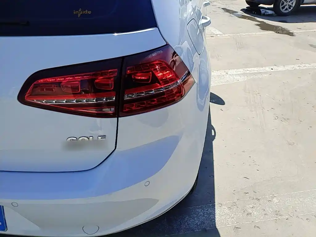 Volkswagen Golf — миниатюра 8
