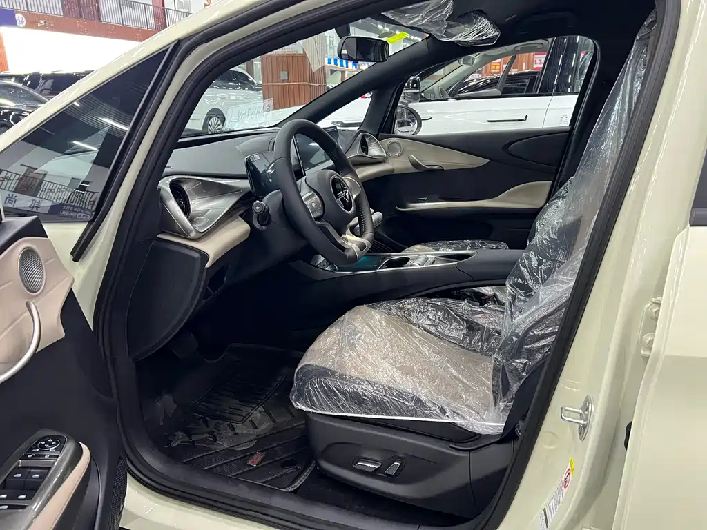 BYD Dolphin — миниатюра 5