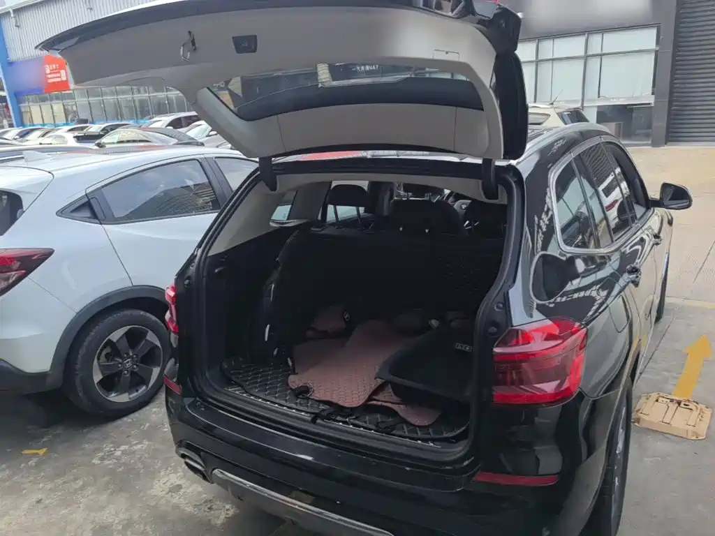 BMW X3 — миниатюра 19