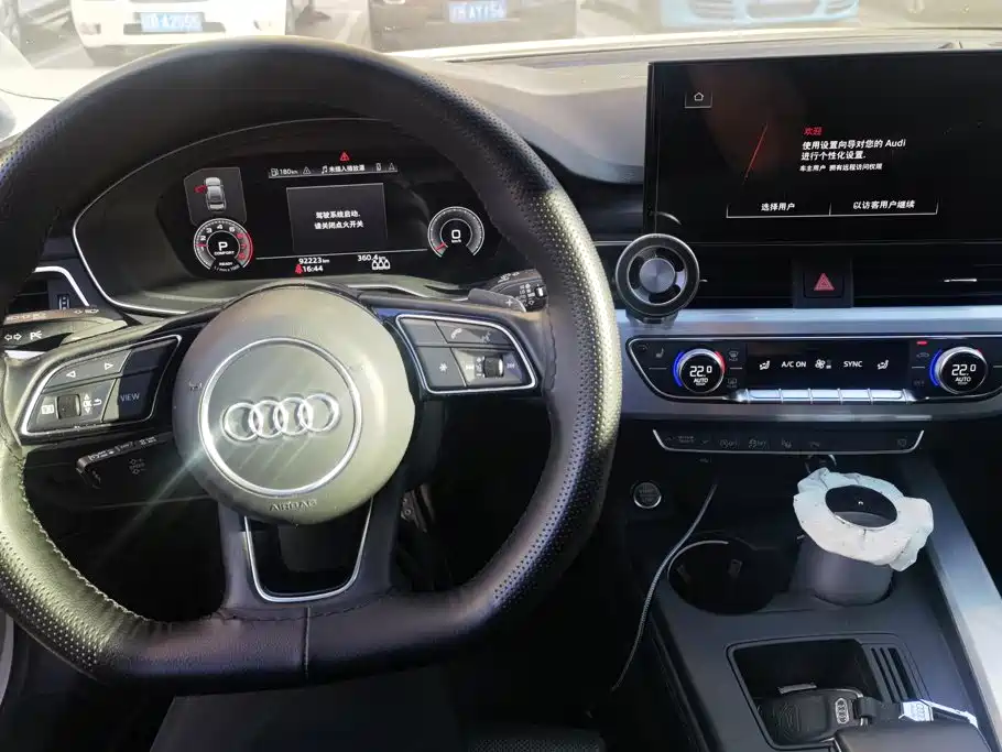 Audi A4L — миниатюра 12