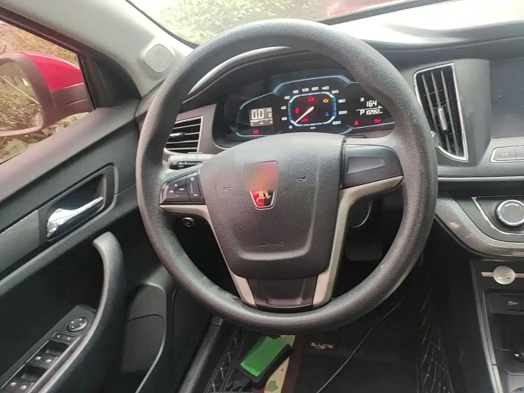 Roewe 360 — миниатюра 11