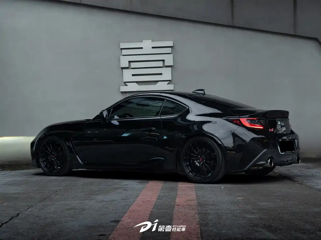 Subaru BRZ — миниатюра 5