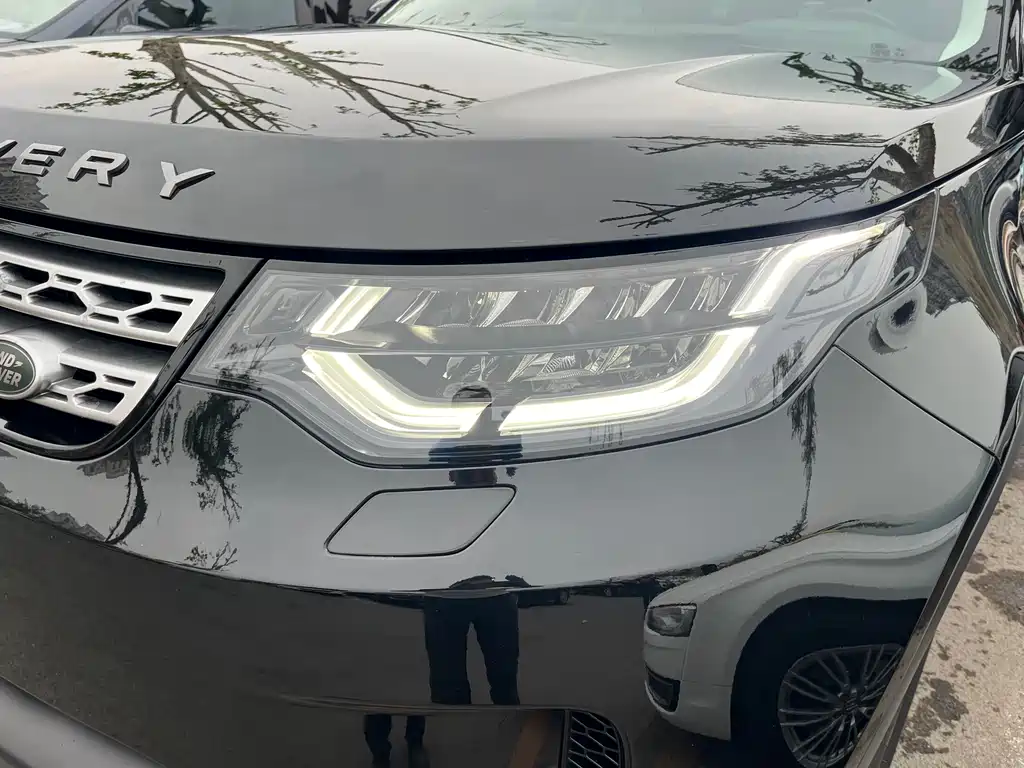 Land Rover Discovery 2017 3.0 SC V6 HSE