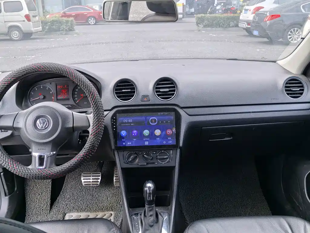 Volkswagen Jetta — миниатюра 6