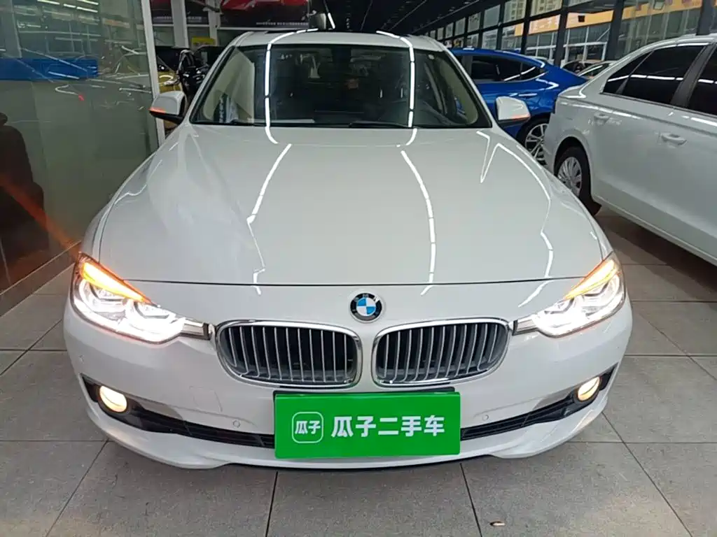 BMW 3 Series — миниатюра 3
