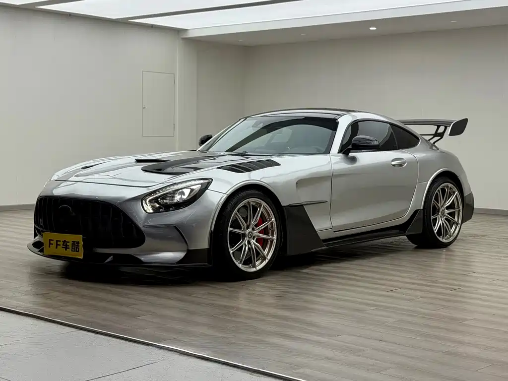 Купить Mercedes-Benz AMG GT