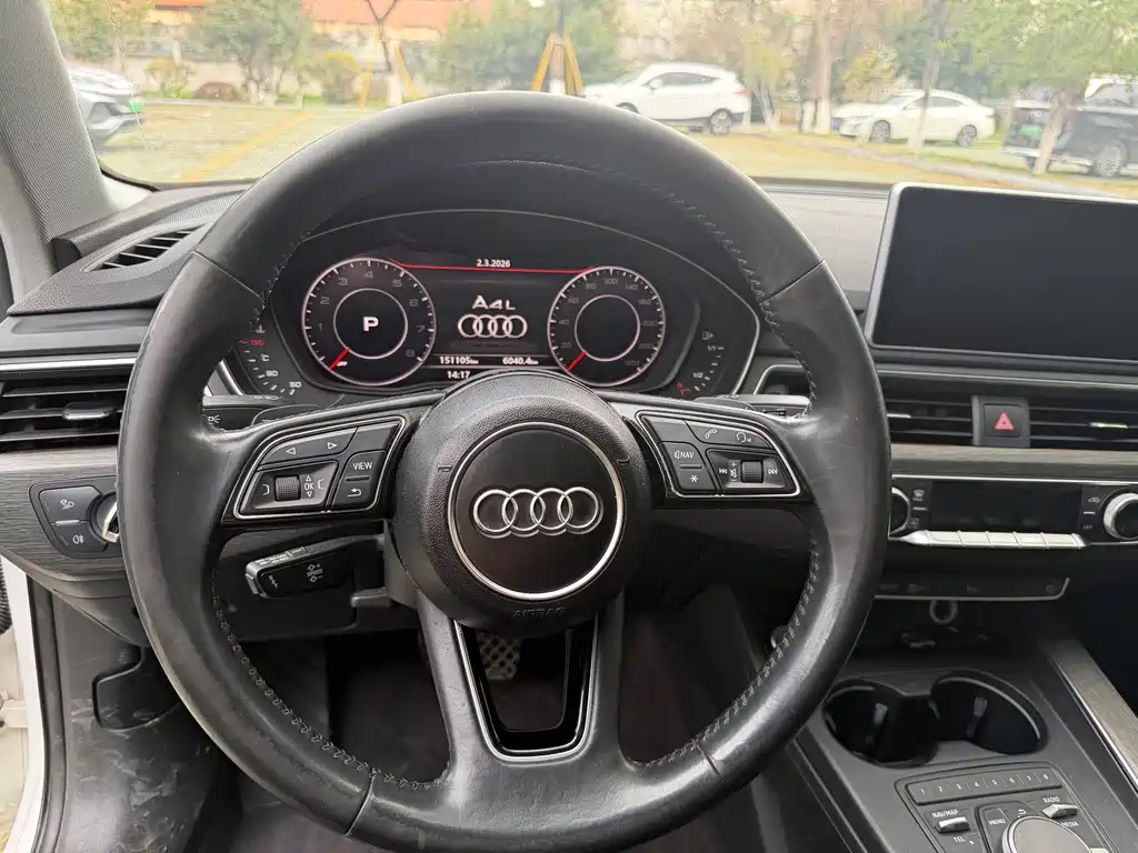 AUDI A4L