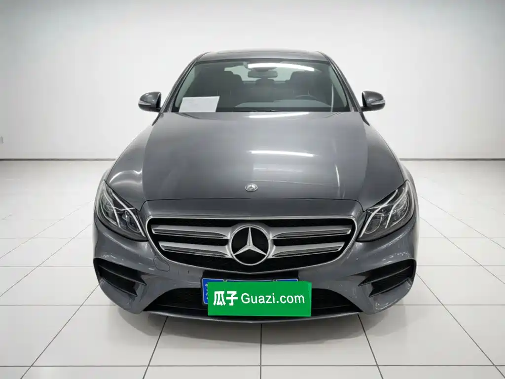 Mercedes-Benz E-Class — миниатюра 2