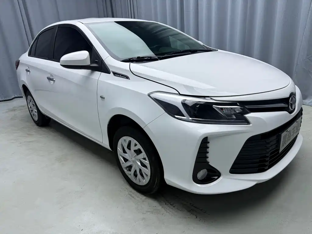 Toyota Vios 2022 — фото 3
