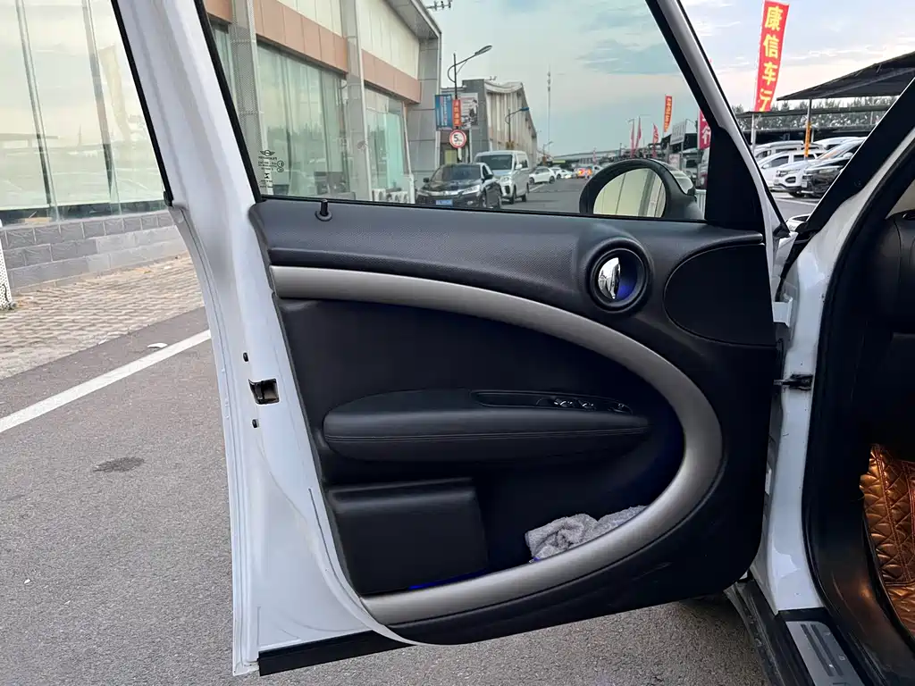MINI Mini Countryman — миниатюра 7