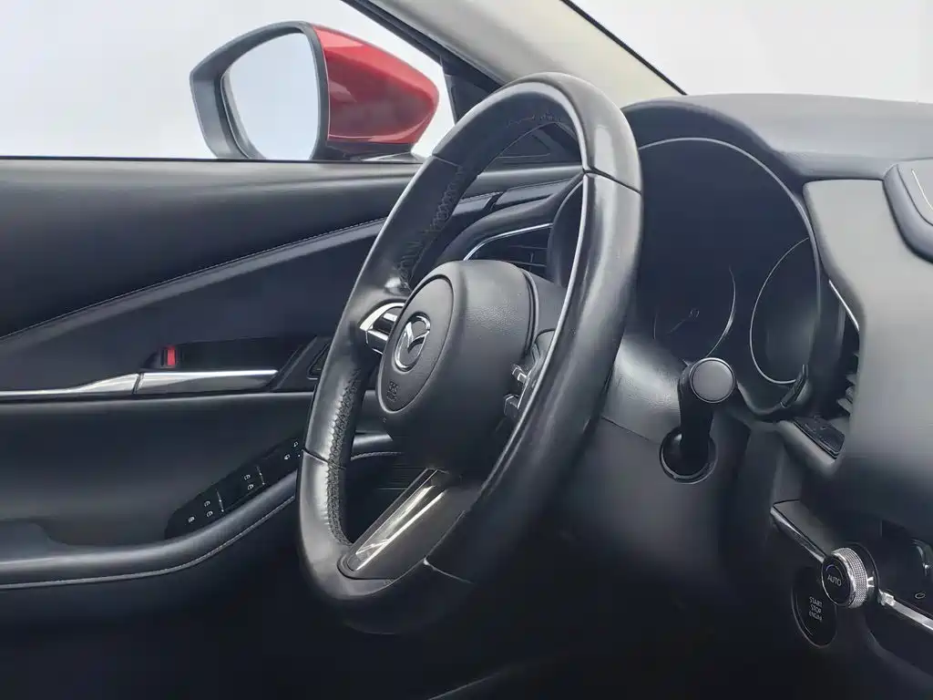 Mazda CX-30 — миниатюра 22