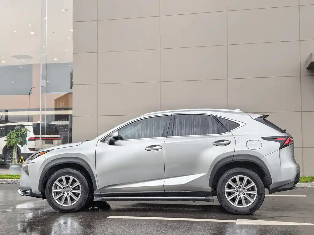 Lexus NX — миниатюра 6