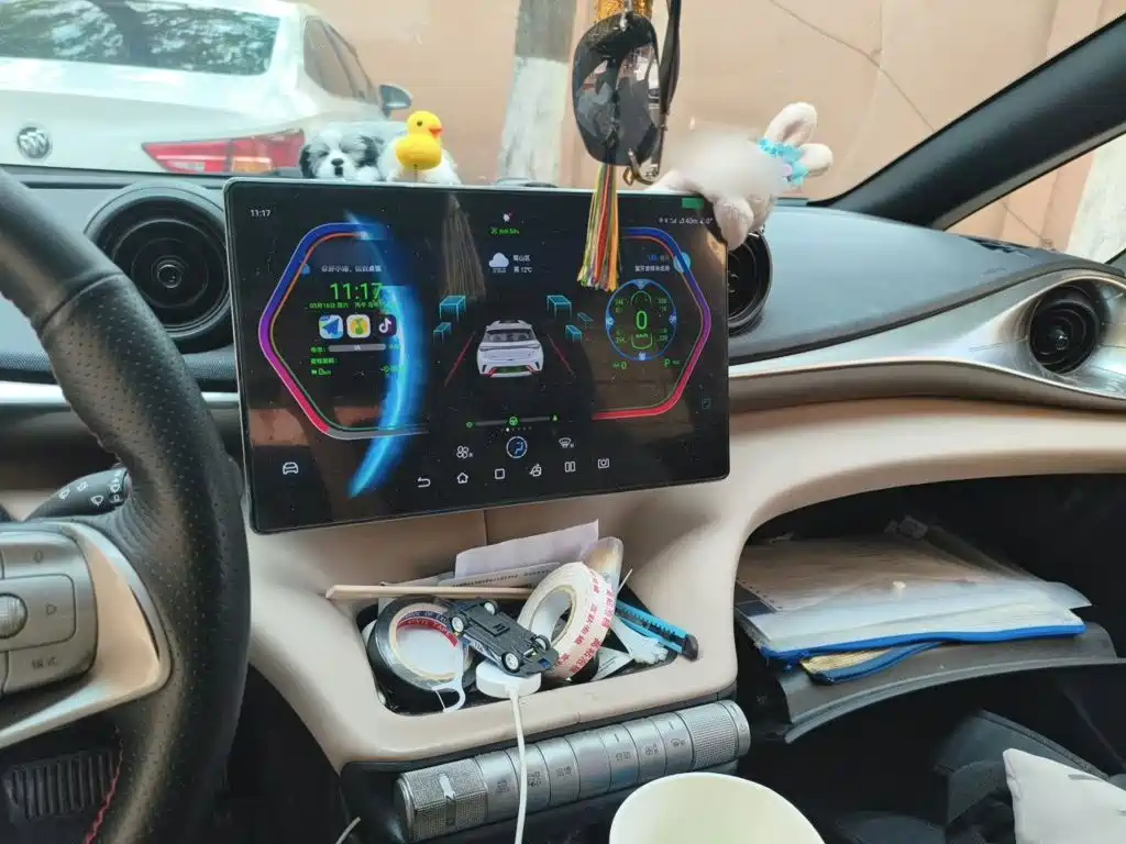 BYD Dolphin — миниатюра 6