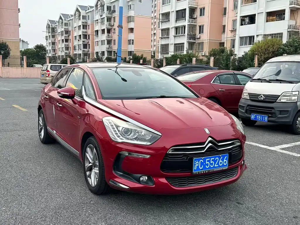 DS DS 5 — миниатюра 3