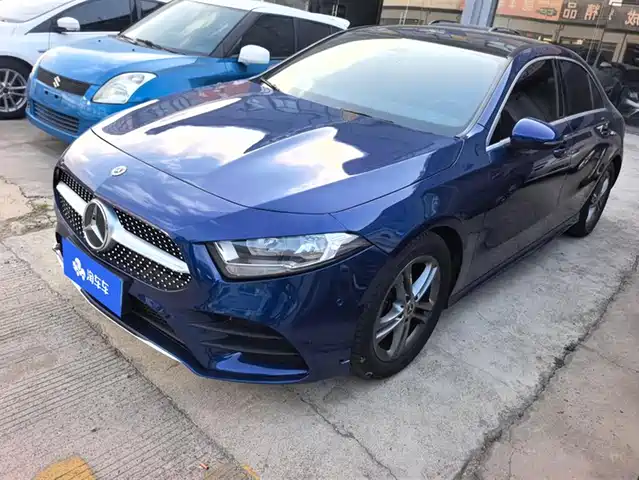 MERCEDES BENZ A CLASS