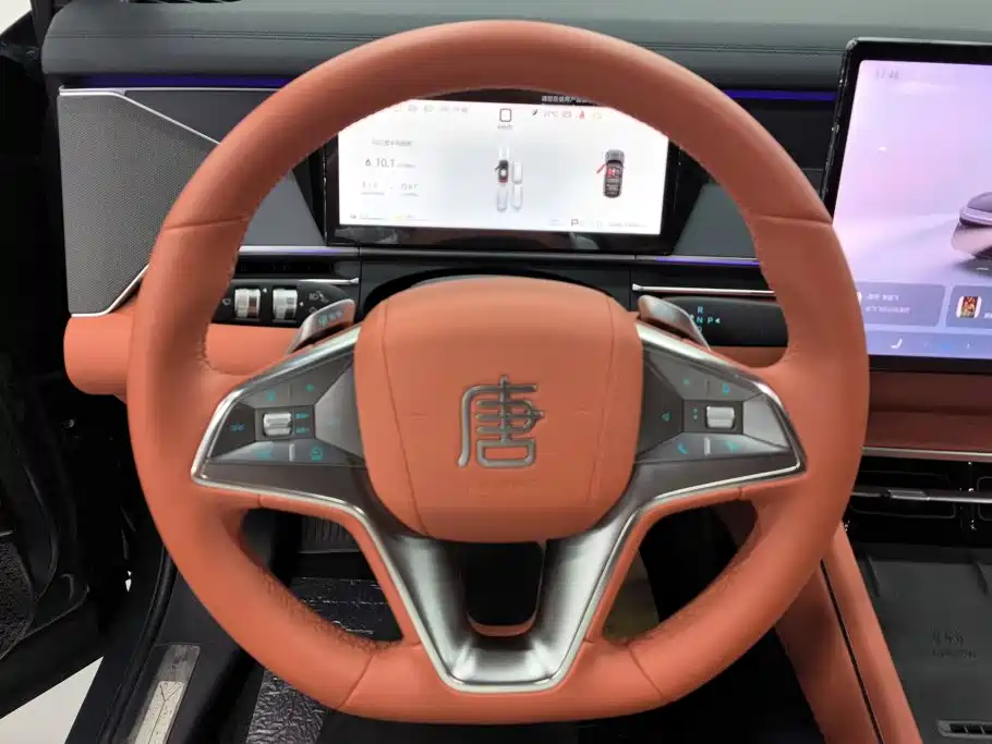 BYD Tang L — миниатюра 15