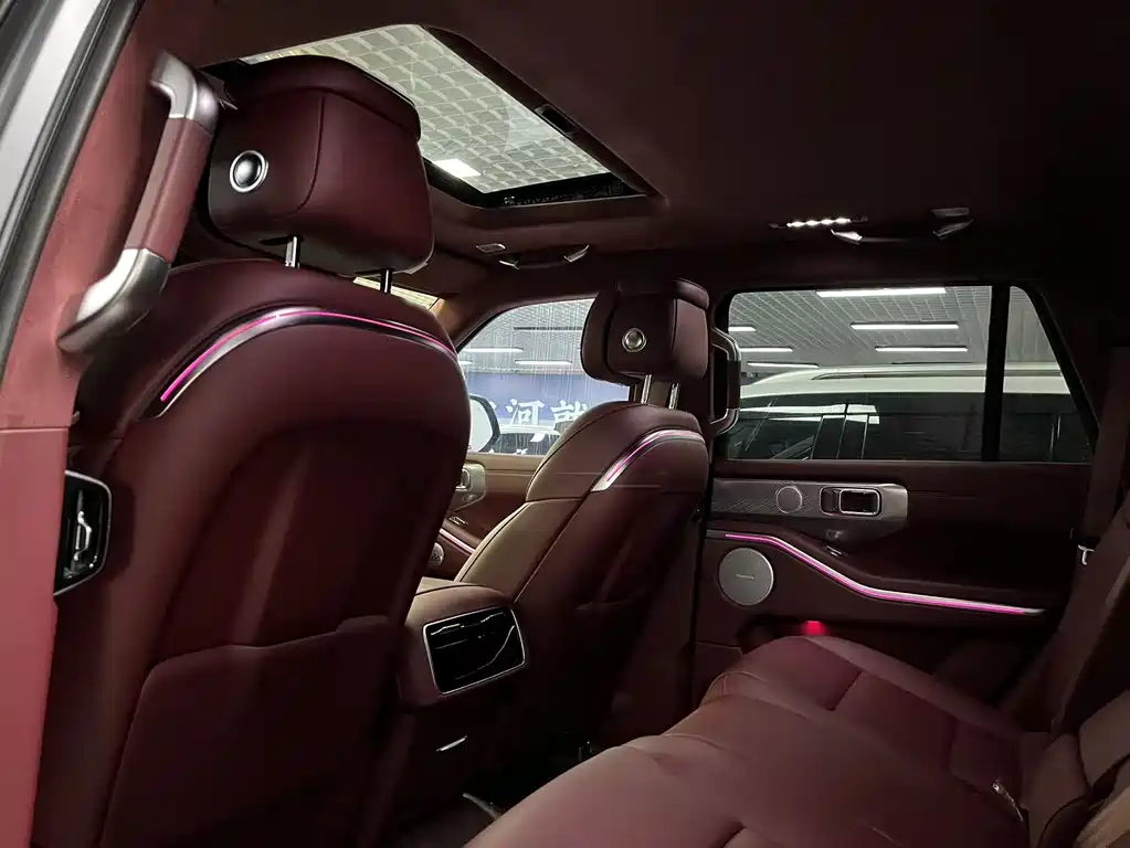 TANK TANK 700 NEW ENERGY