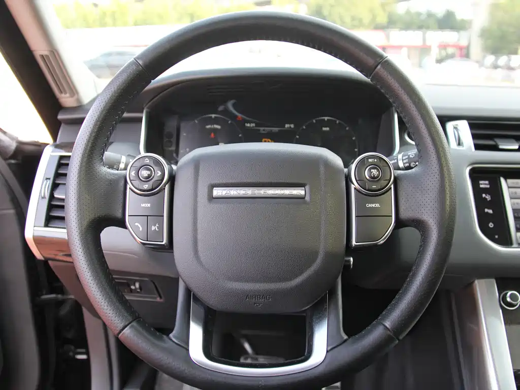 Land Rover Sport — миниатюра 18