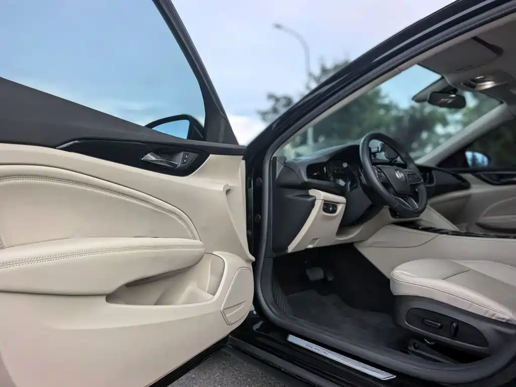 Buick Regal — миниатюра 3