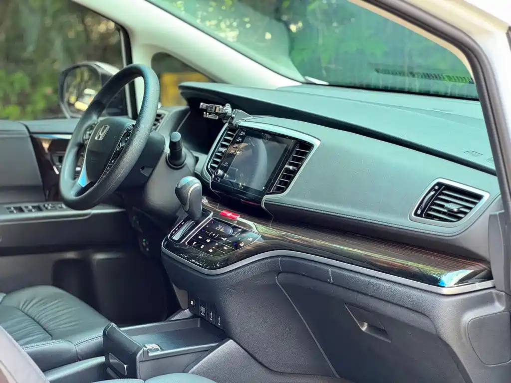 Honda Odyssey — миниатюра 11
