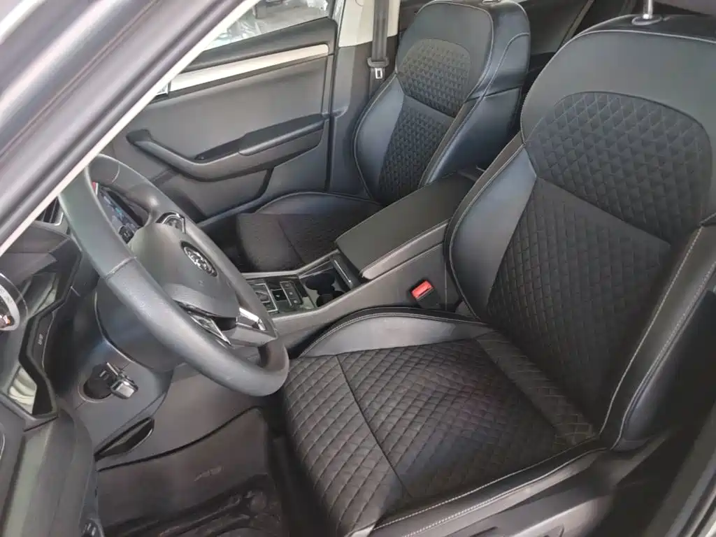 Skoda Superb — миниатюра 15