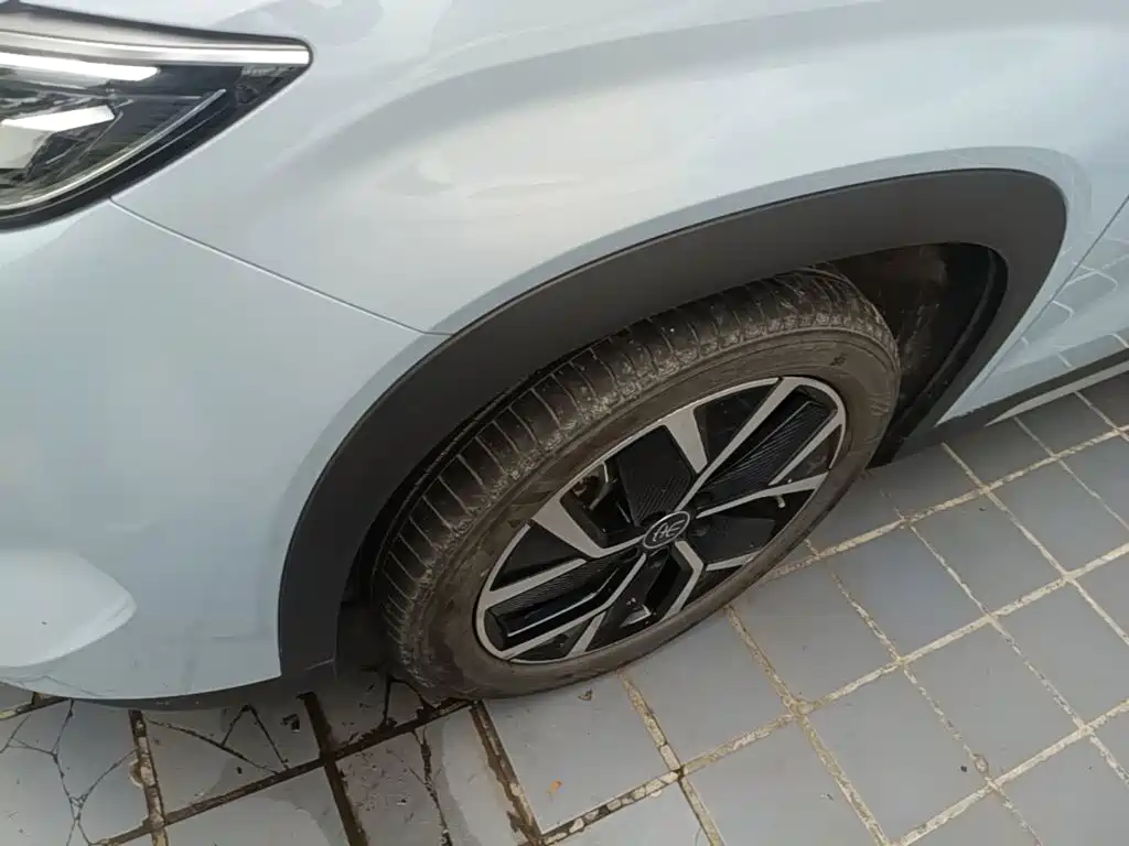 BYD L DM-i — миниатюра 23