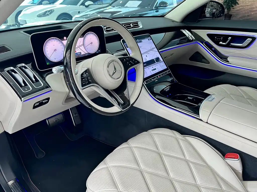 Mercedes-Benz S-Class — миниатюра 7