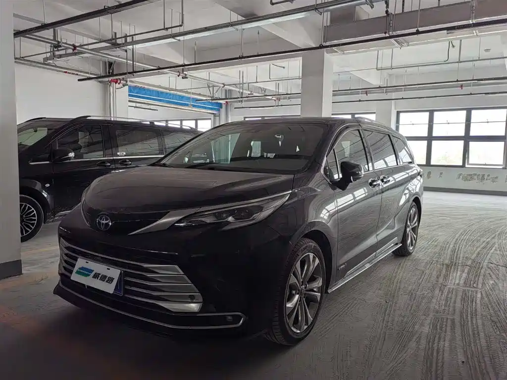 Toyota Sienna 2022
