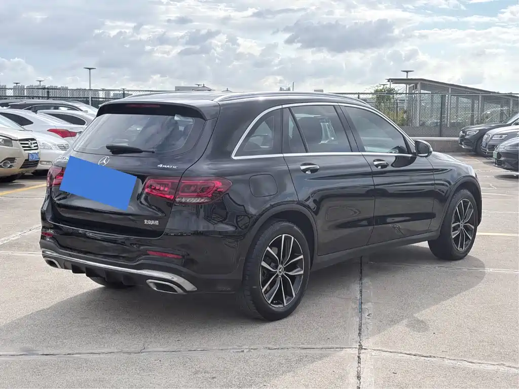 Mercedes-Benz GLC — миниатюра 8