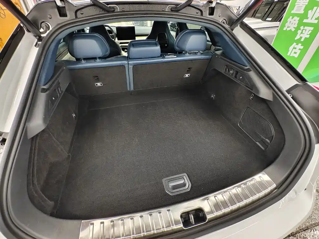 ZEEKR EXTREME KRYPTON 001