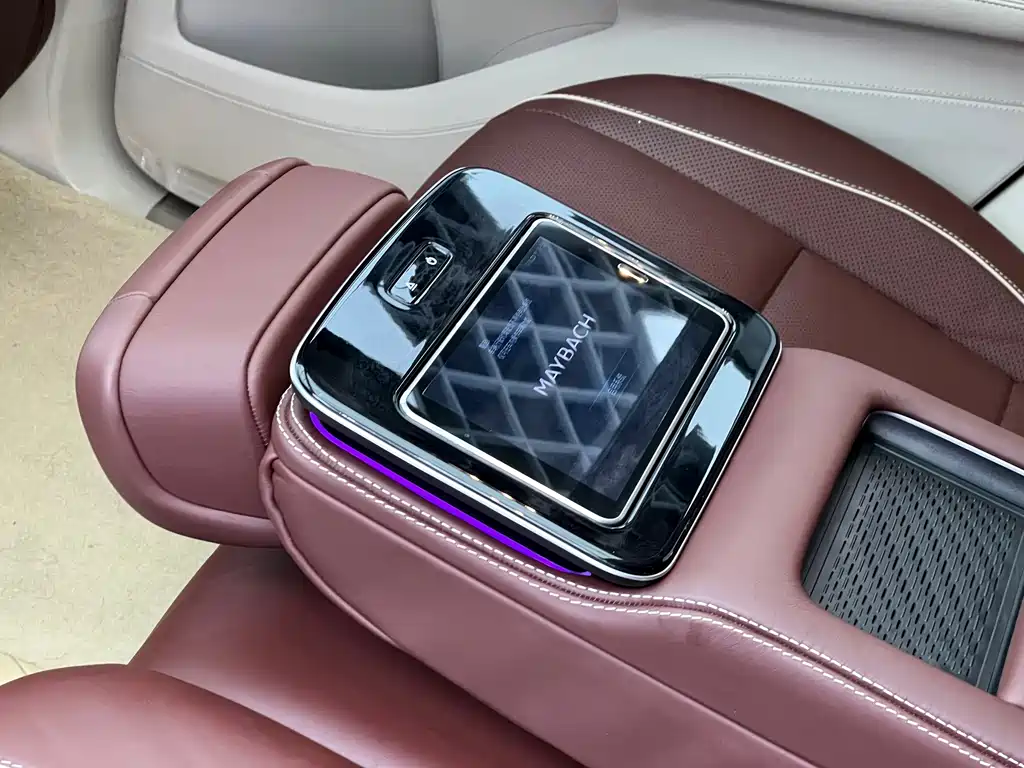 Mercedes-Benz GLS — миниатюра 15