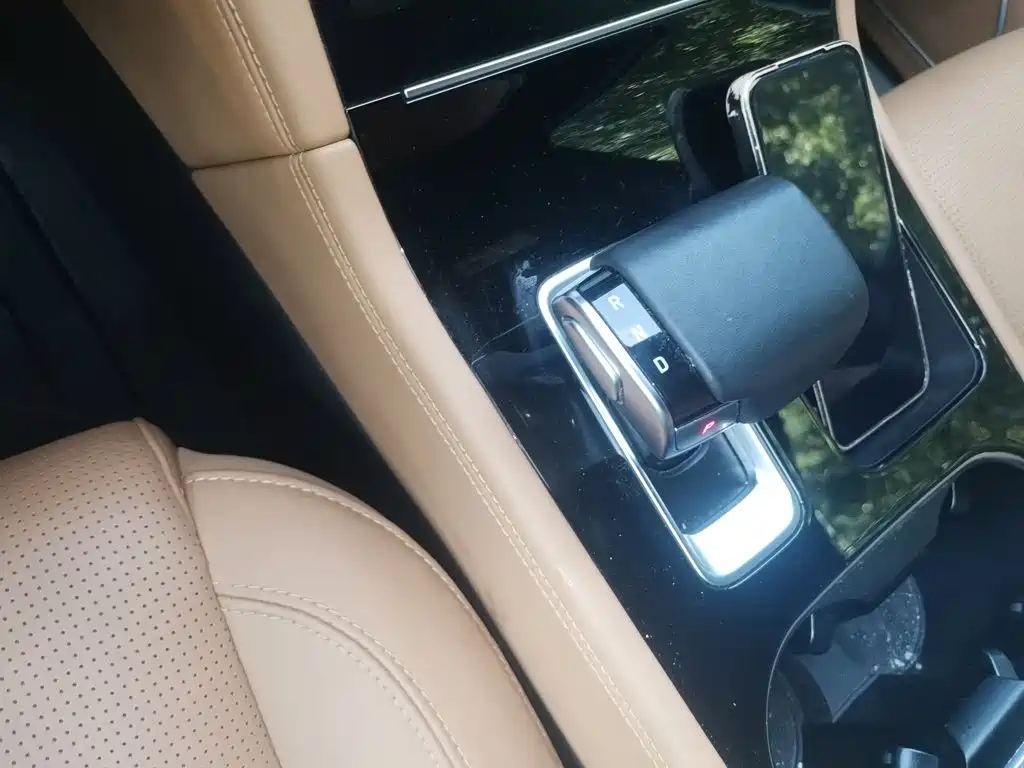 Li Auto Li ONE — миниатюра 7